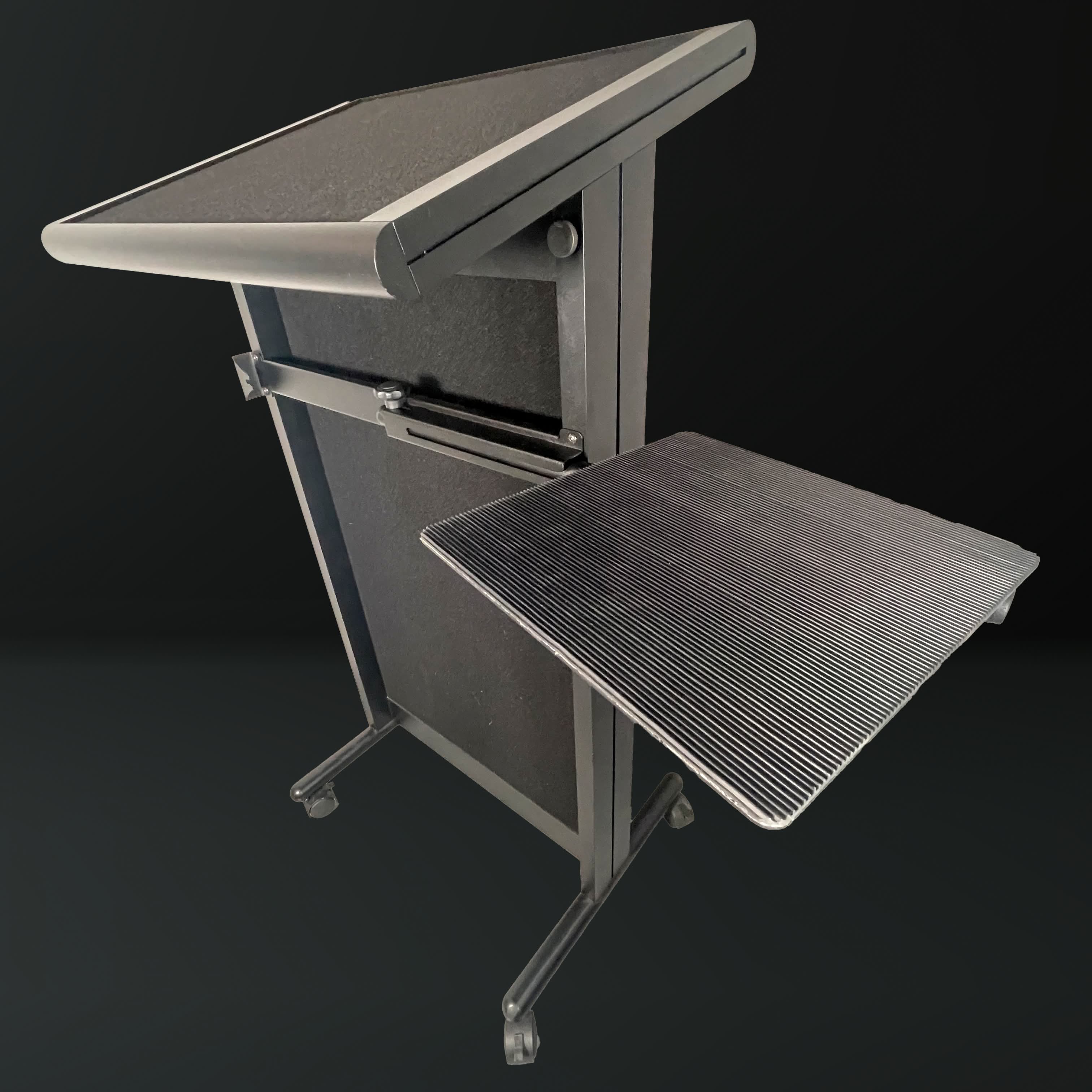 Lectrum Classic Series Slide-Out Notebook Shelf – Right-Hand Configuration