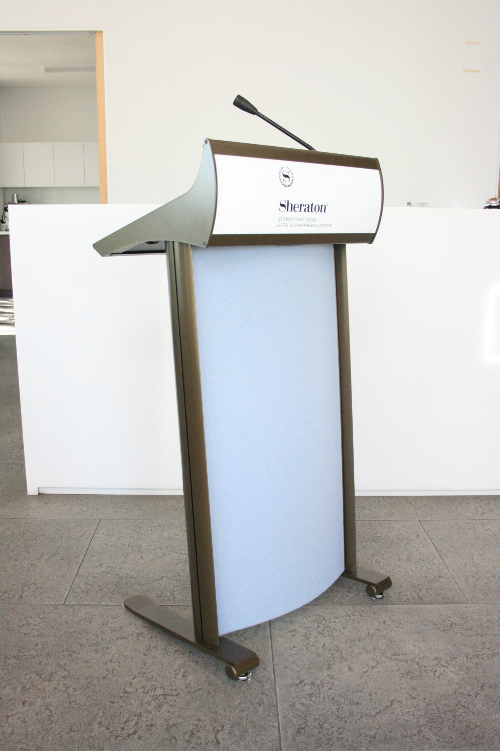 L2001  Lectrum Aero Series Lectern – Award-Winning Design